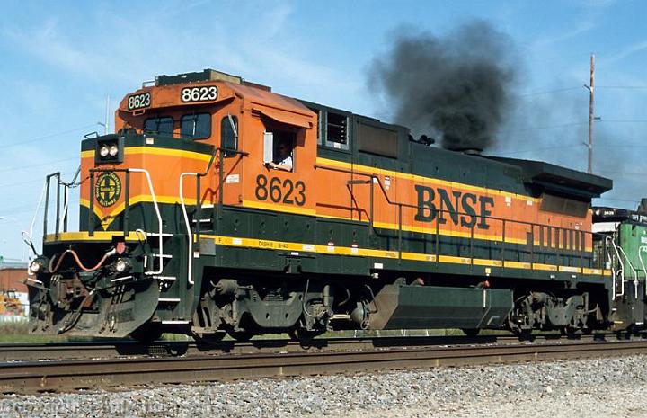 BNSF 8623 B40 8.jpg